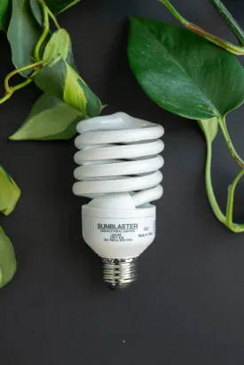 Grow Light Bulb : 26W